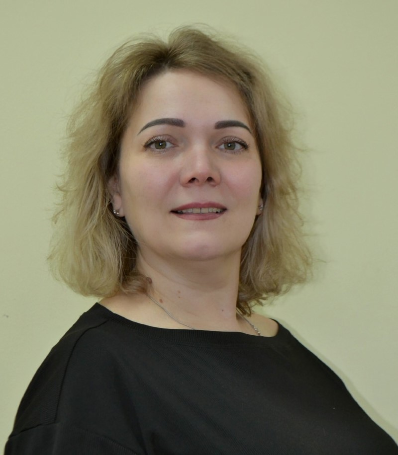 Елачева Юлия Ильясовна.